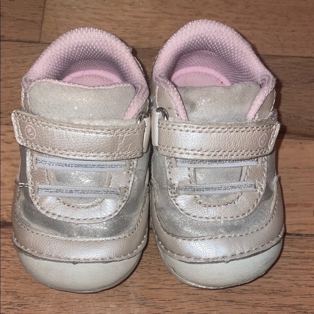 Stride Rite Jazzy Sneaker Little Kid Champagne Shoes Size 3.5